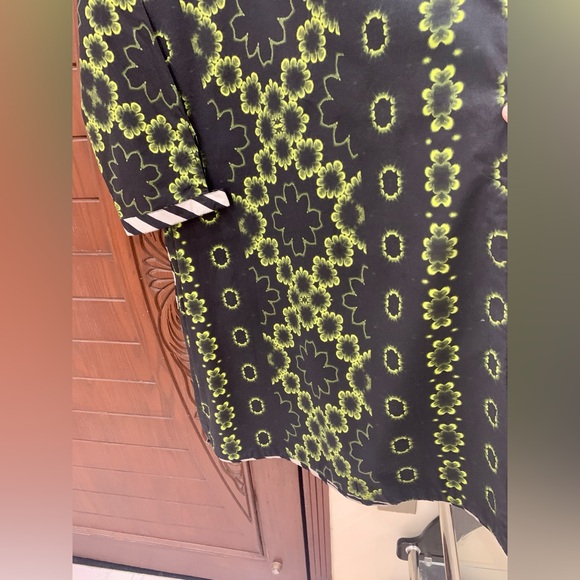 CHARIZMA Black and Green Patterned Dress - Picture 8 of 13